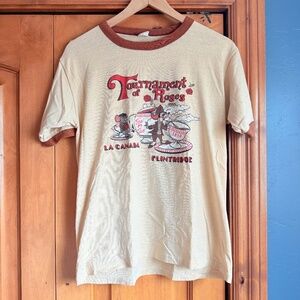 Vintage 1980 Tournament of Roses Ringer Tee – La Cañada Flintridge